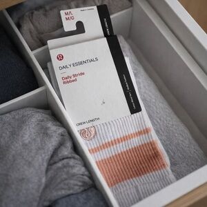 lululemon athletica white and coral Crew Socks med 6.5 -8.5
